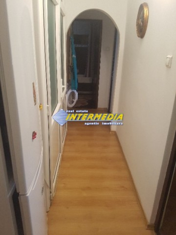 vanzare-apartament-3-camere-dec-centru-mobilat-si-utilat-8